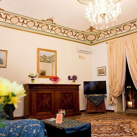 B&B Locami Piazzetta Messinese Палермо Екстер'єр фото