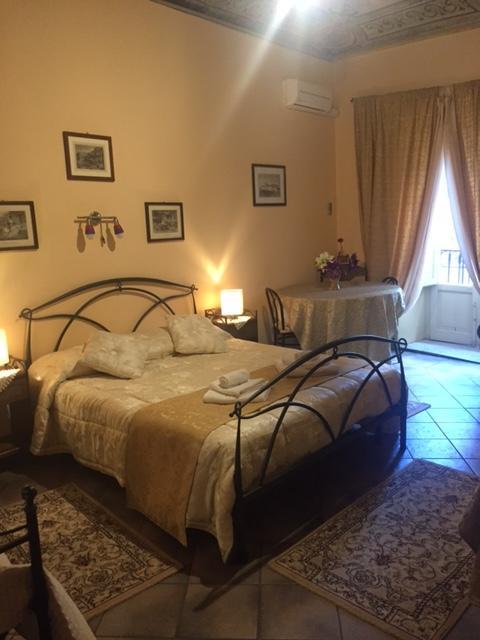 B&B Locami Piazzetta Messinese Палермо Екстер'єр фото